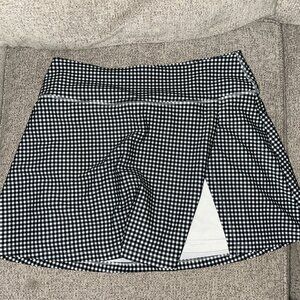 abercrombie black gingham athletic skort